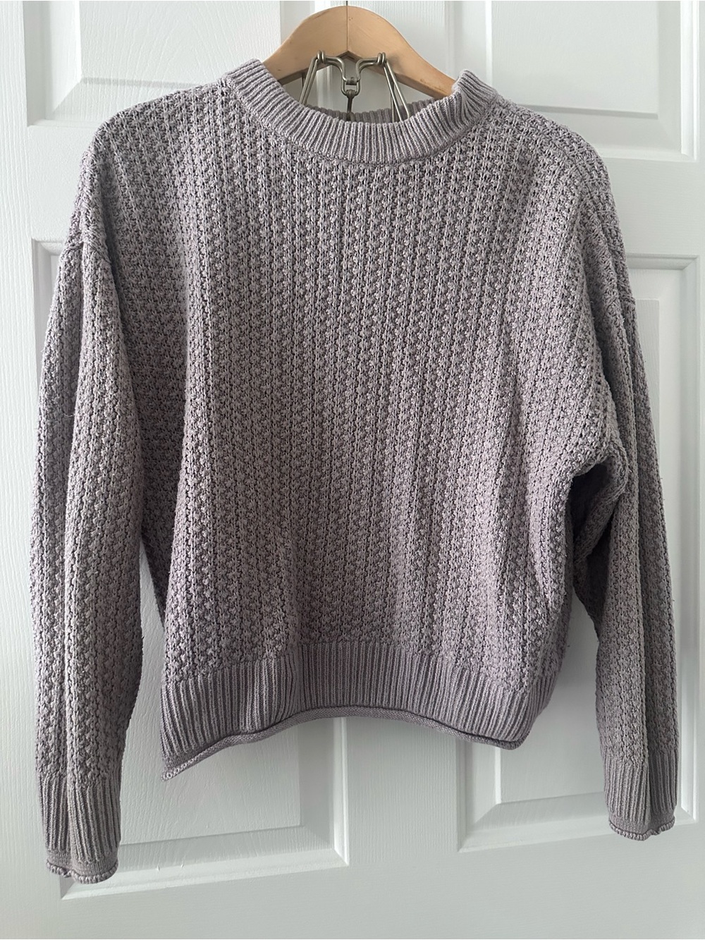 Universal Thread Lavender Crewneck Textured Knit Sweater
